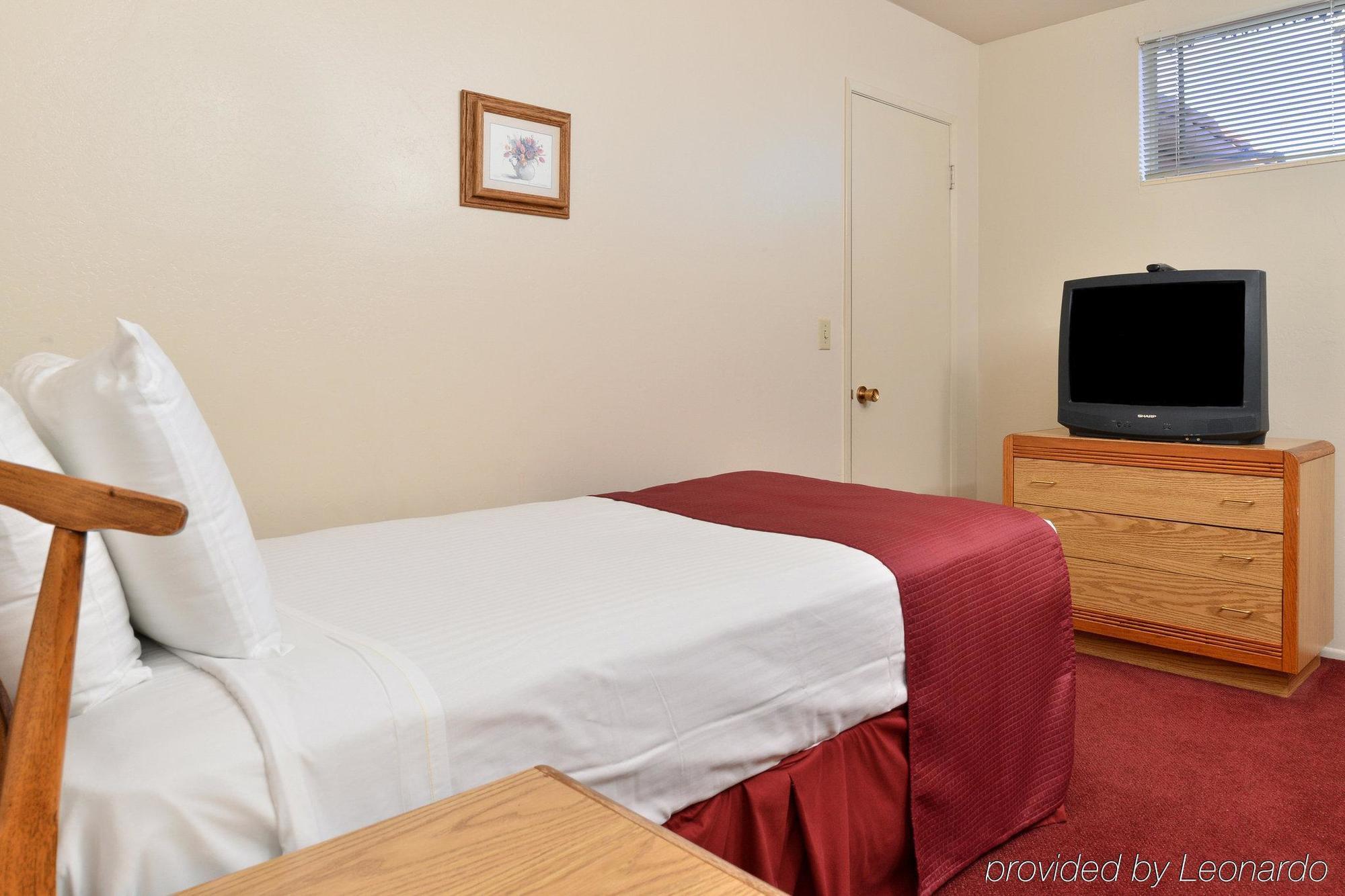 Svendsgaard'S Lodge- Americas Best Value Inn & Suites Solvang Exterior photo